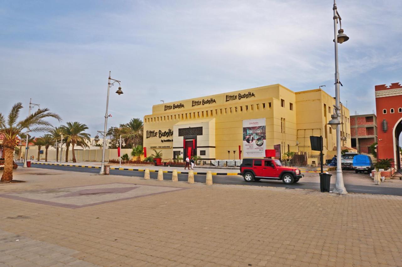 The Touristic Promenade Apartment Hurghada Exterior photo